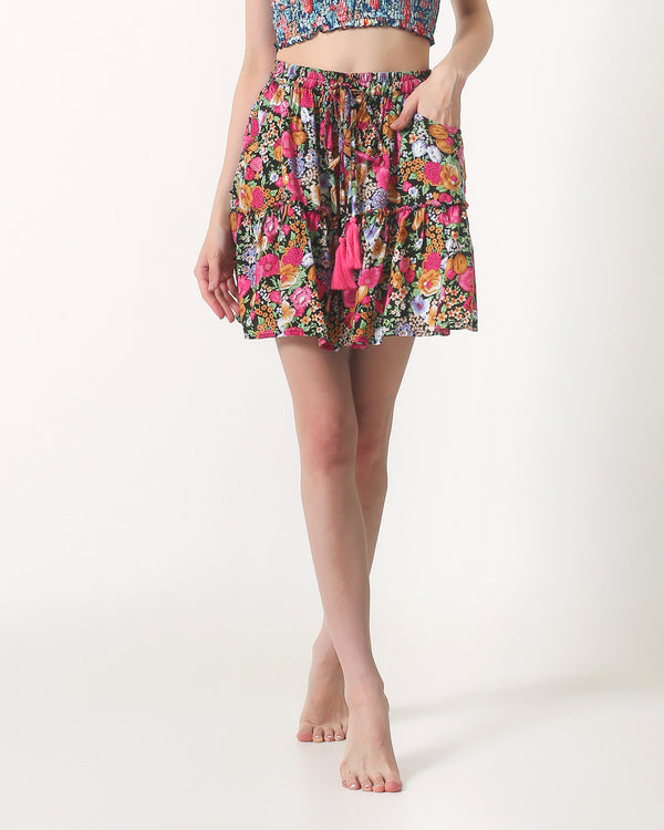 Petonia (Patterns Subject to Change, Contact to Order)