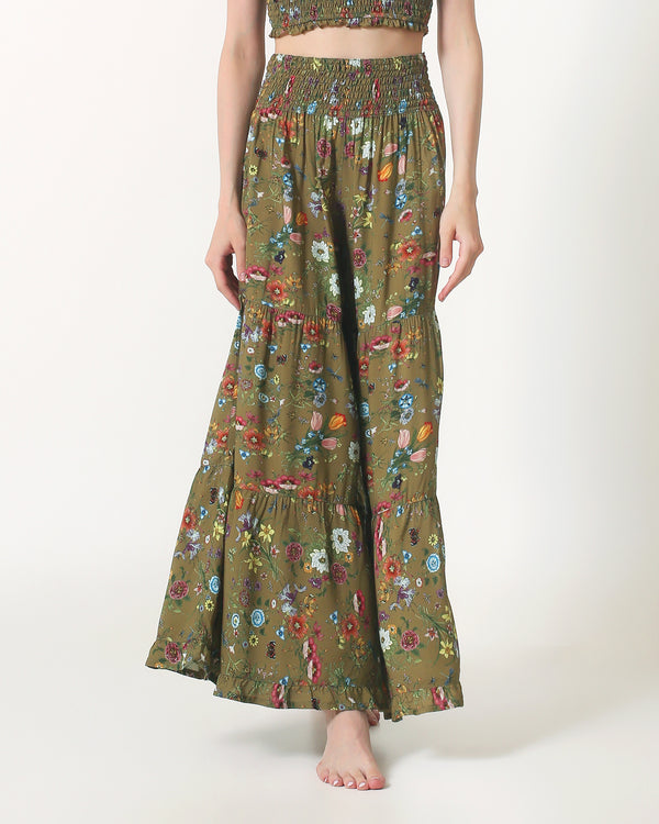 Dahlia (Patterns Subject to Change, Contact to Order)